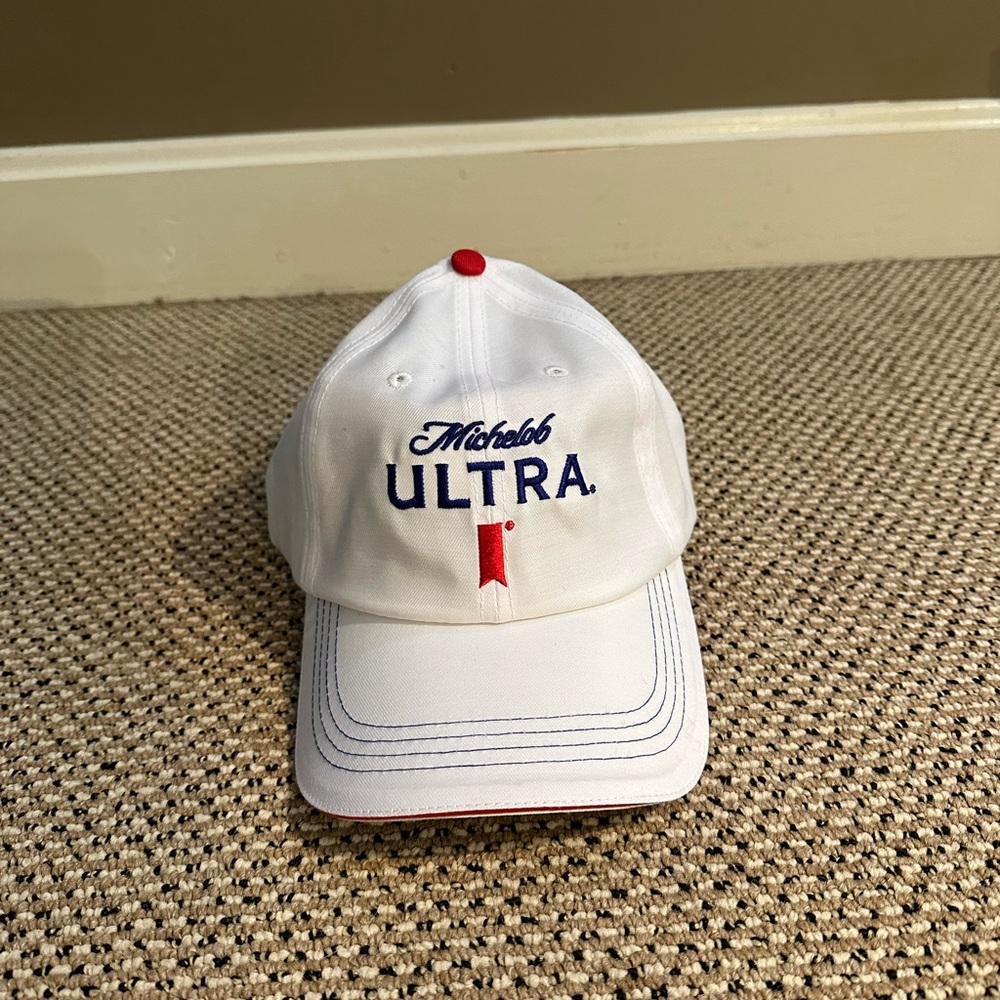 White Michelob Ultra Hat | New